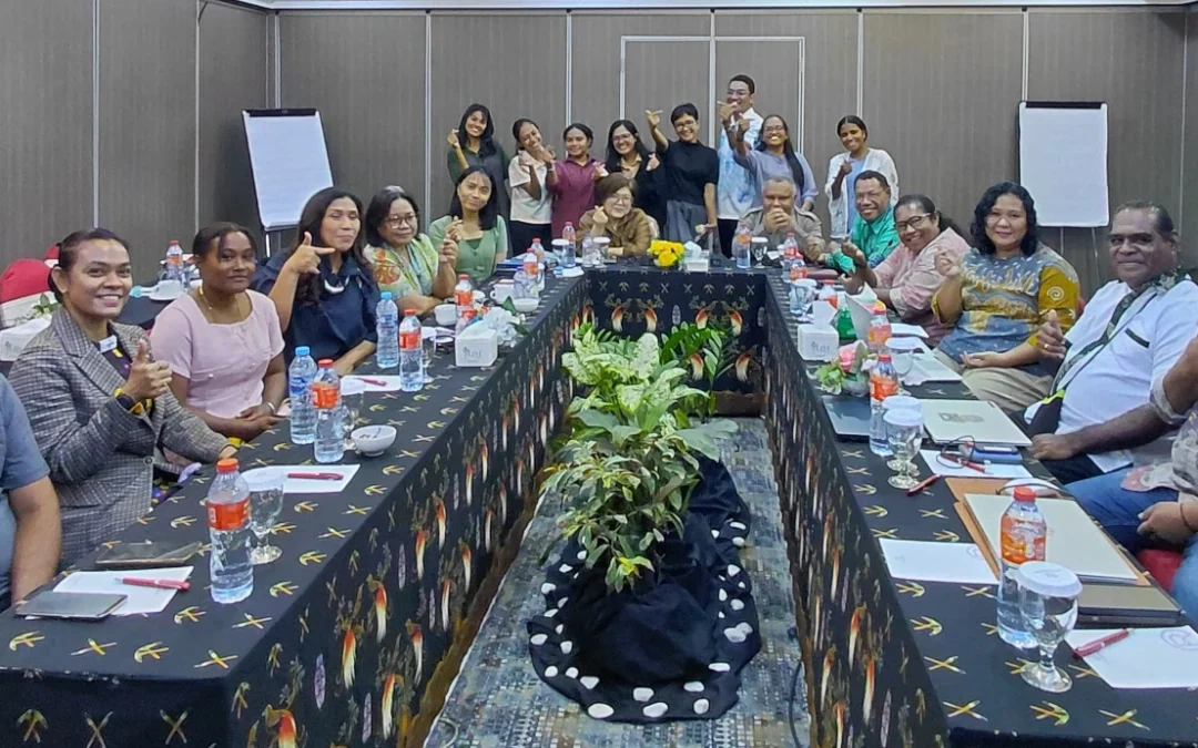 Ortografi bagi 10 Bahasa di Raja Ampat dan Serui